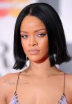 Rihanna Küt Saç Modelleri