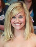 Reese witherspoon kahküllü genç gösteren saç rengi ve modelleri