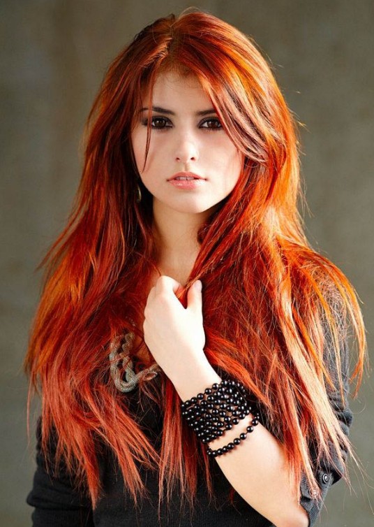Uzun Kızıl Renk Saç Modelleri