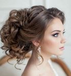 Nişan ve Düğün için Arkada Topuz Saç Modelleri